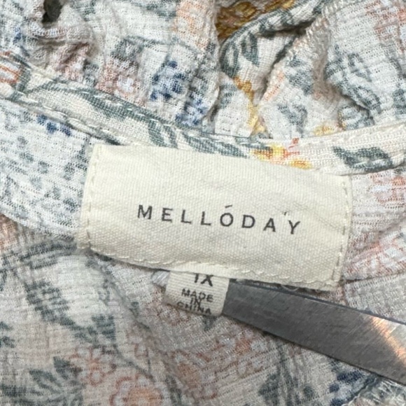 Melloday Top - Picture 3 of 6